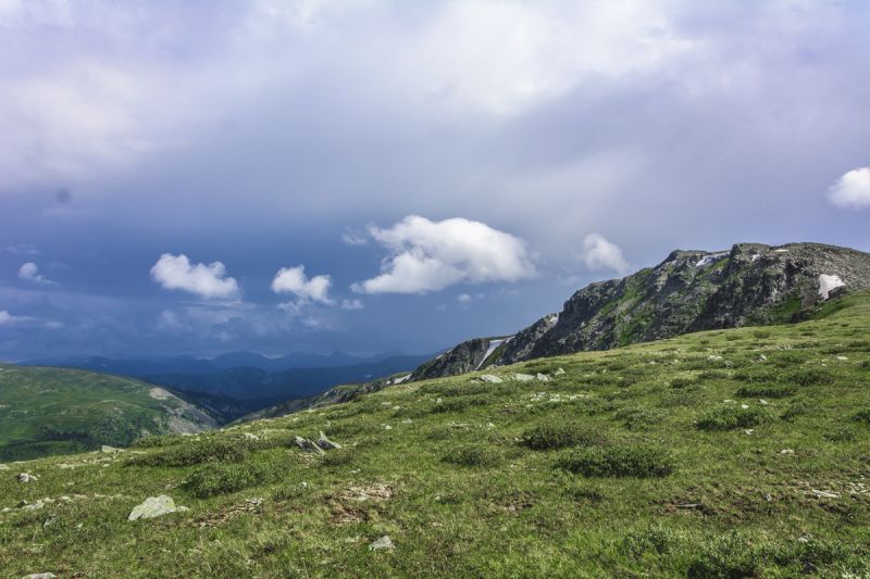 вид на вершину Аккая. Каракольские озёра