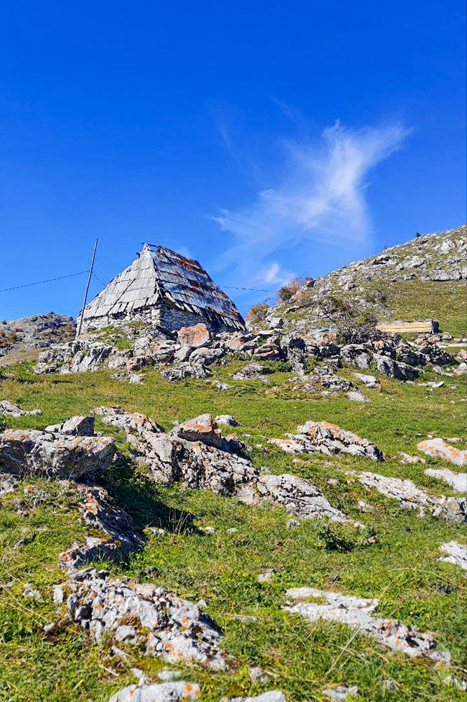 деревня Umoljani