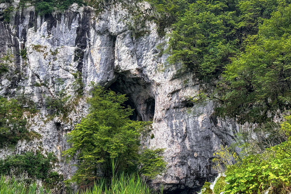 Пещера Supljara Cave