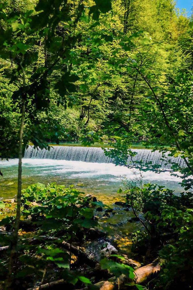 Каскад воды